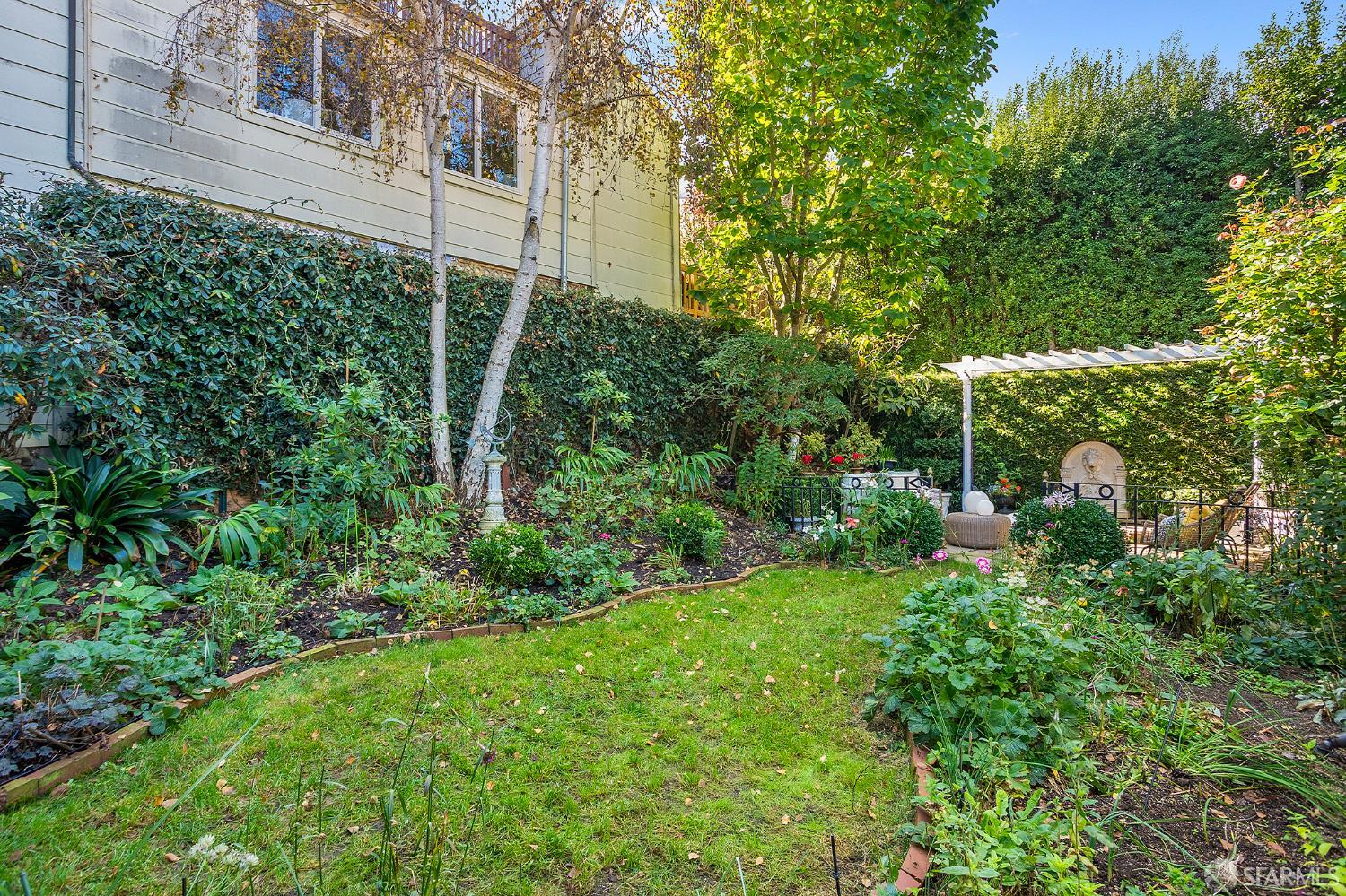 Detail Gallery Image 39 of 63 For 306 Diamond St, San Francisco,  CA 94114 - 3 Beds | 2 Baths