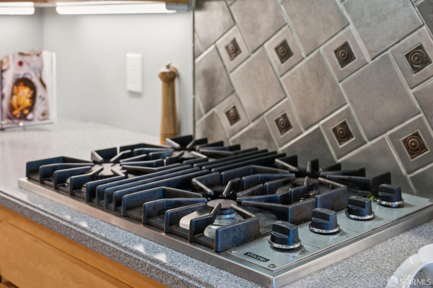 Detail Gallery Image 33 of 98 For 714 23rd Ave, San Francisco,  CA 94121 - 4 Beds | 1/1 Baths