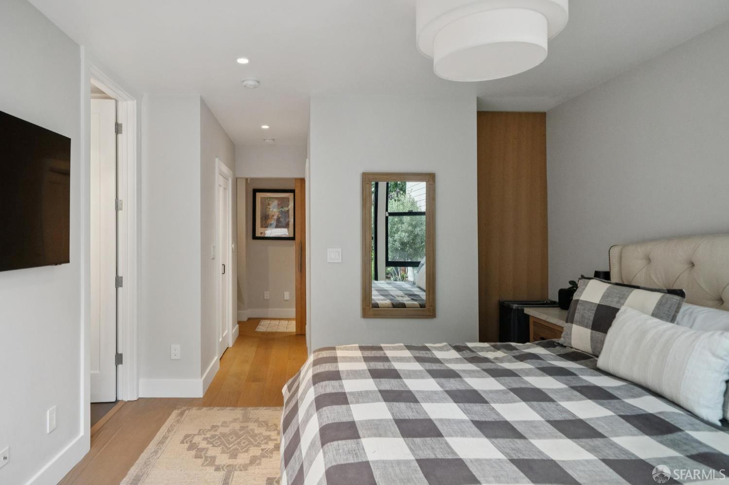 Detail Gallery Image 25 of 56 For 3883 20th St, San Francisco,  CA 94114 - 4 Beds | 2/1 Baths