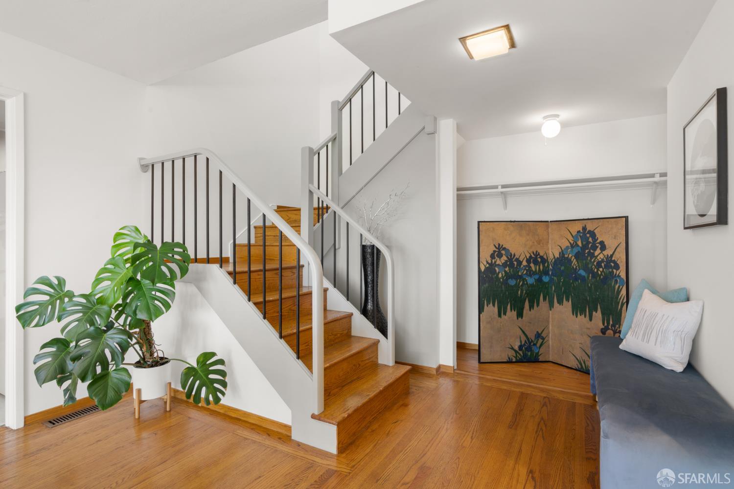 Detail Gallery Image 11 of 46 For 408 Gold Mine Dr, San Francisco,  CA 94131 - 3 Beds | 2 Baths