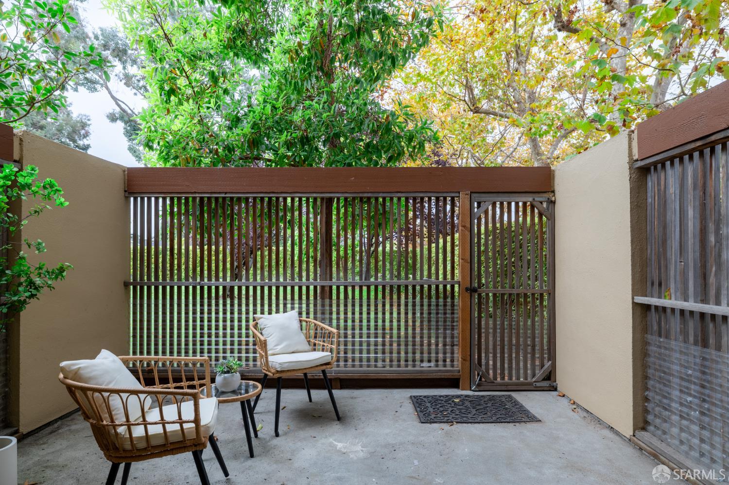 Detail Gallery Image 10 of 36 For 910 Beach Park Blvd #97,  Foster City,  CA 94404 - 2 Beds | 2 Baths