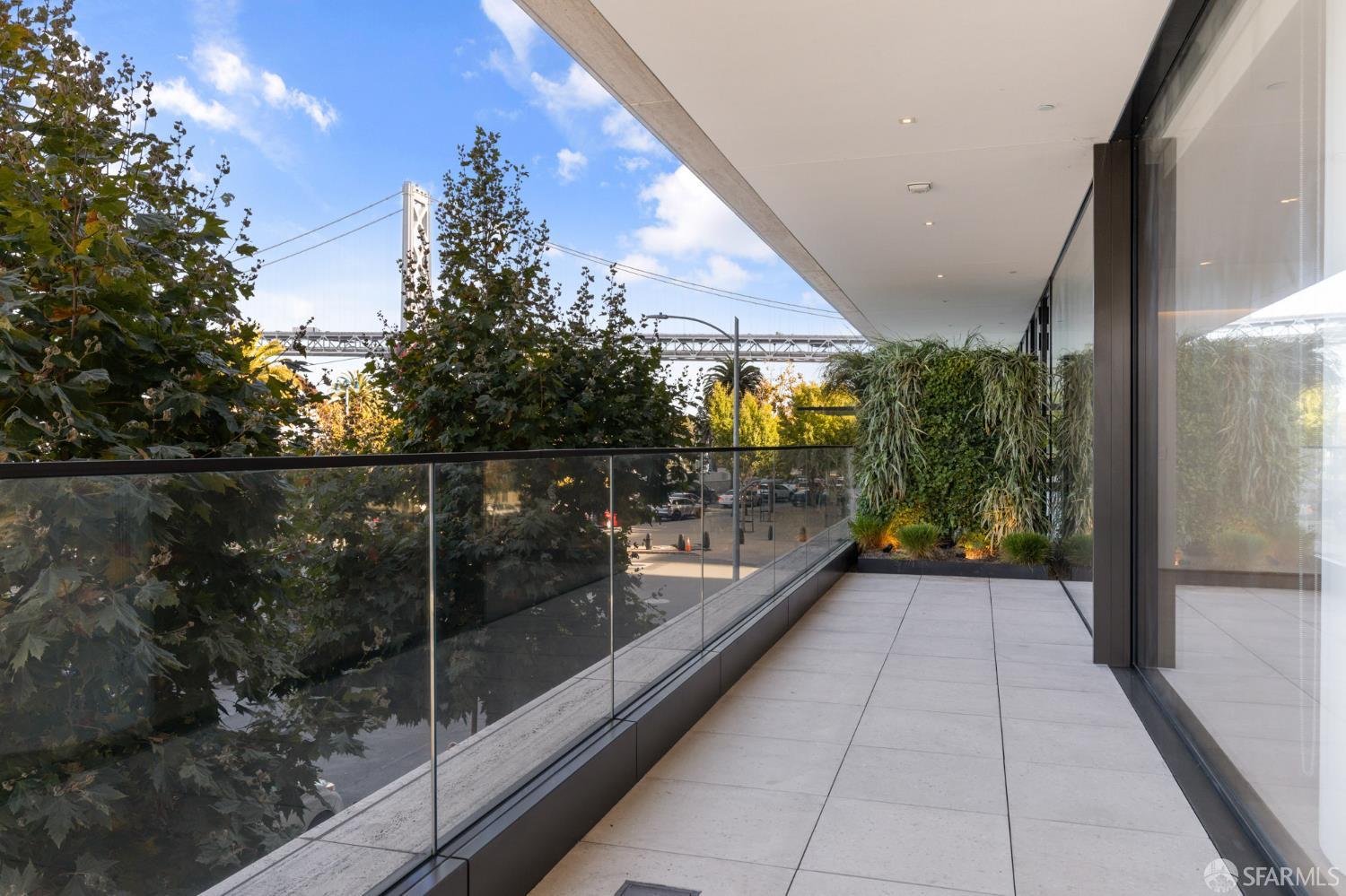 Detail Gallery Image 11 of 20 For 1 Steuart Ln #203,  San Francisco,  CA 94105 - 2 Beds | 2 Baths