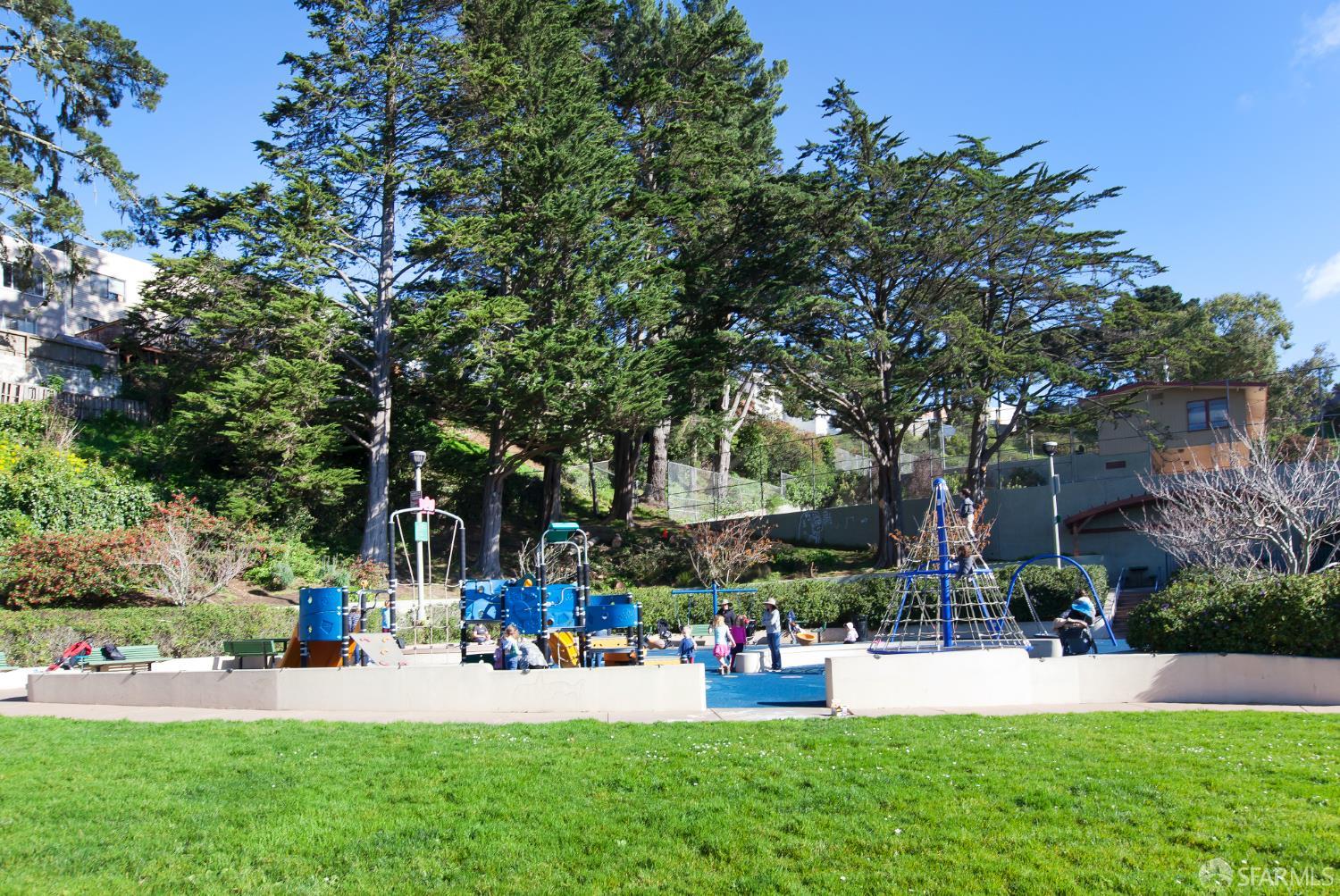 Detail Gallery Image 78 of 89 For 201 Detroit St, San Francisco,  CA 94131 - 4 Beds | 2 Baths