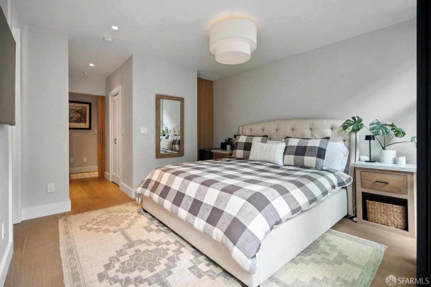 Detail Gallery Image 26 of 56 For 3883 20th St, San Francisco,  CA 94114 - 4 Beds | 2/1 Baths