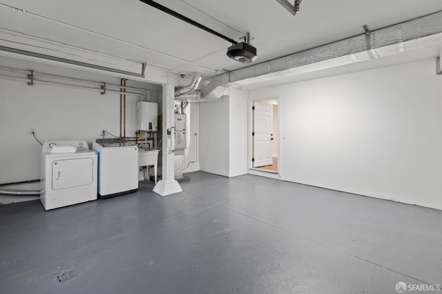 Detail Gallery Image 38 of 89 For 201 Detroit St, San Francisco,  CA 94131 - 4 Beds | 2 Baths