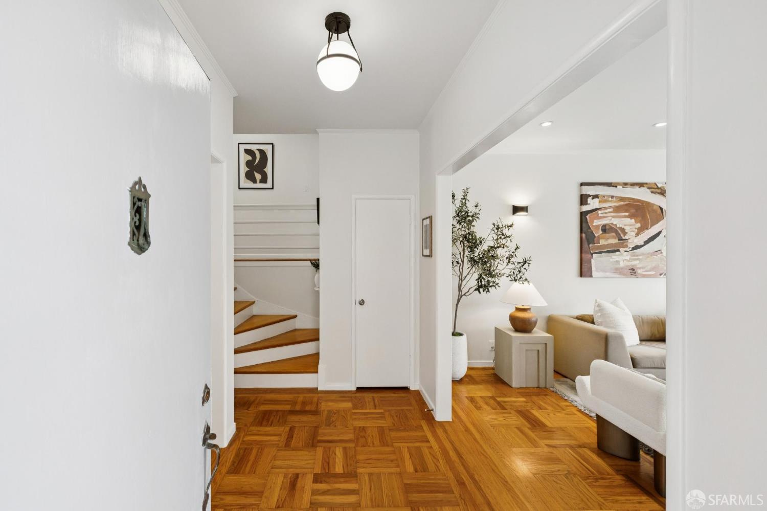 Detail Gallery Image 3 of 45 For 7 Lake Vista Ave, Daly City,  CA 94015 - 3 Beds | 2 Baths