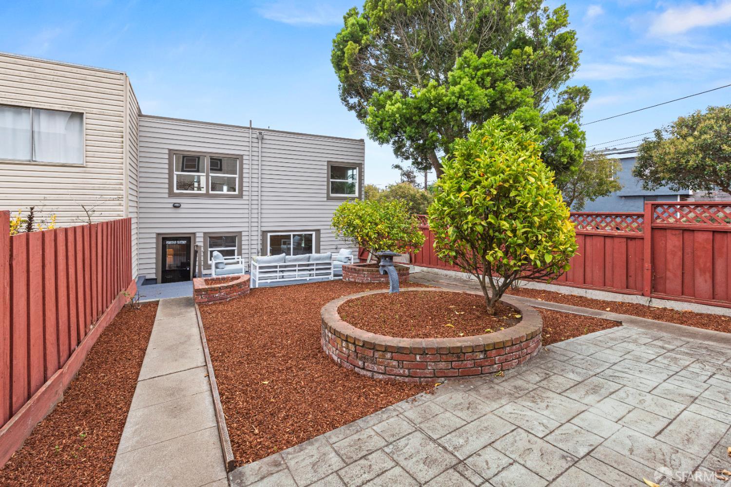 Detail Gallery Image 44 of 89 For 201 Detroit St, San Francisco,  CA 94131 - 4 Beds | 2 Baths