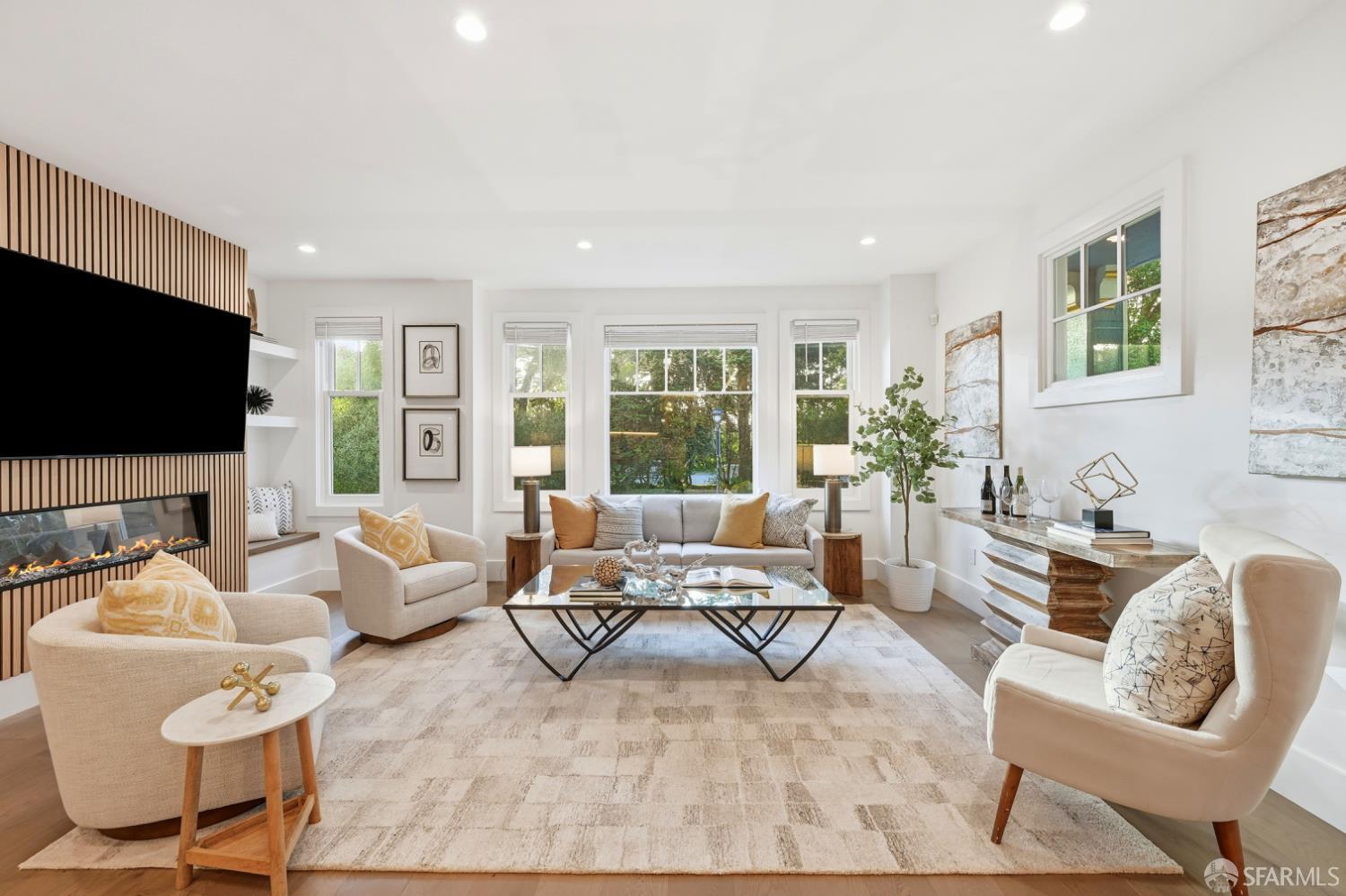 Detail Gallery Image 11 of 77 For 154 Funston Ave, San Francisco,  CA 94118 - 8 Beds | 5 Baths