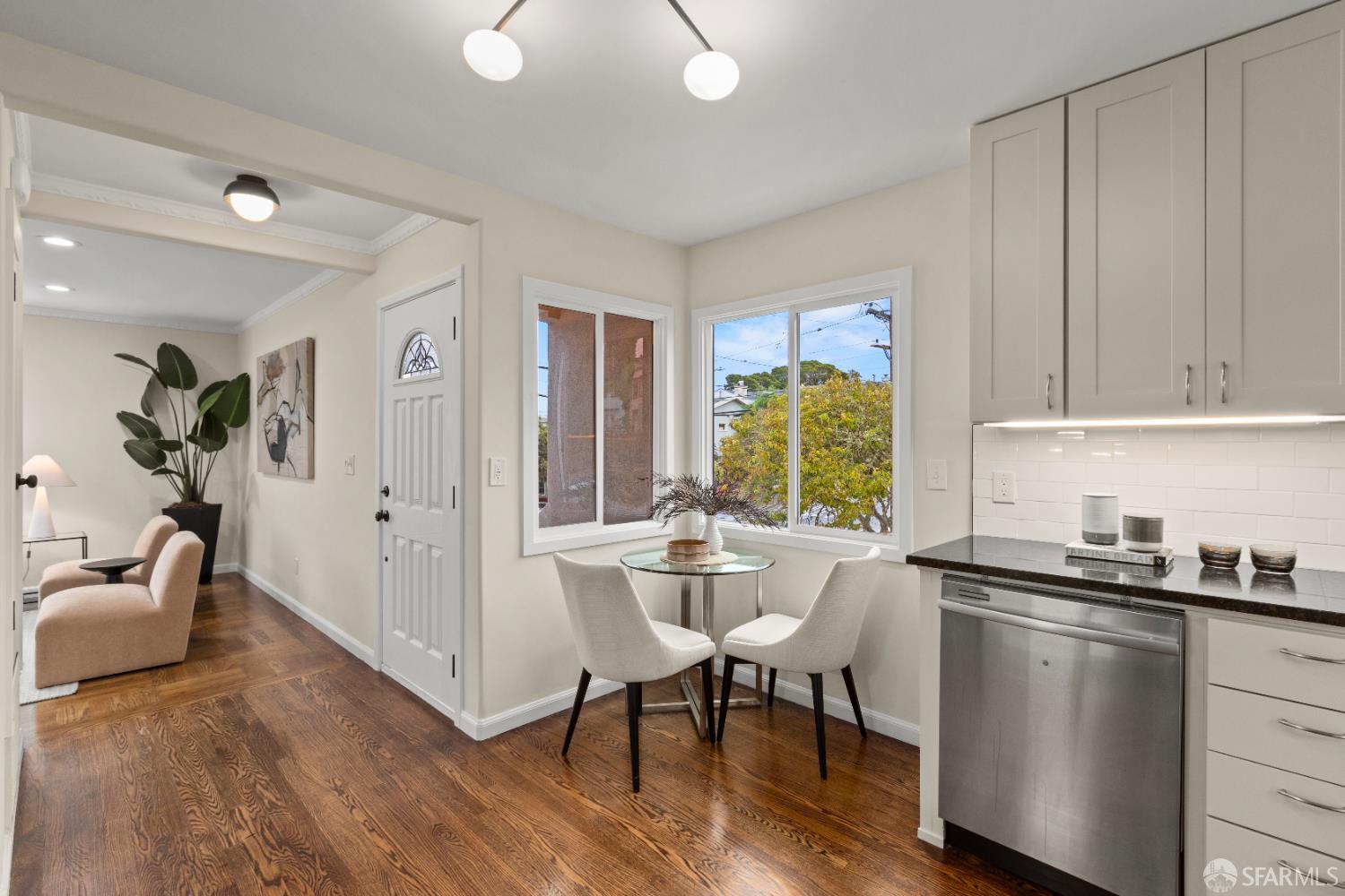 Detail Gallery Image 3 of 89 For 201 Detroit St, San Francisco,  CA 94131 - 4 Beds | 2 Baths