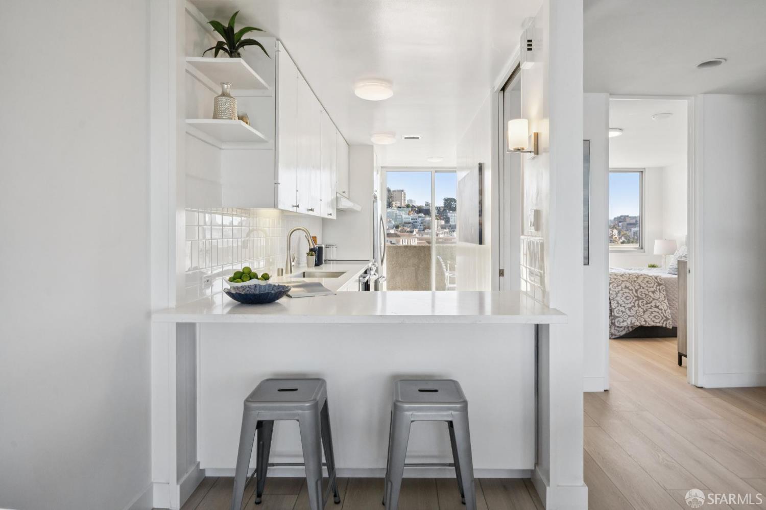 Detail Gallery Image 17 of 69 For 1050 North Point St #1002,  San Francisco,  CA 94109 - 2 Beds | 1 Baths