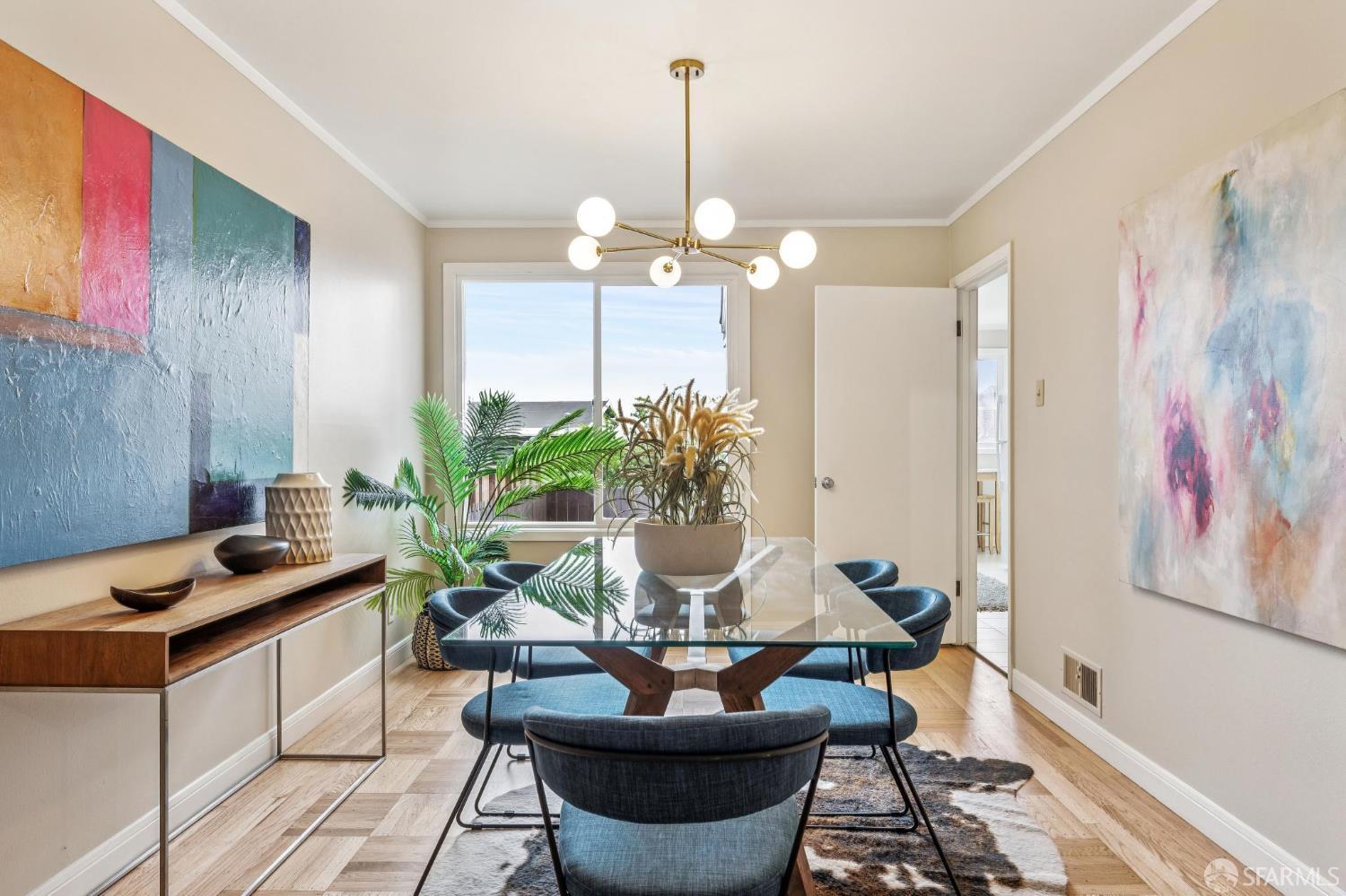 Detail Gallery Image 8 of 36 For 45 Dalewood Way, San Francisco,  CA 94127 - 3 Beds | 2 Baths