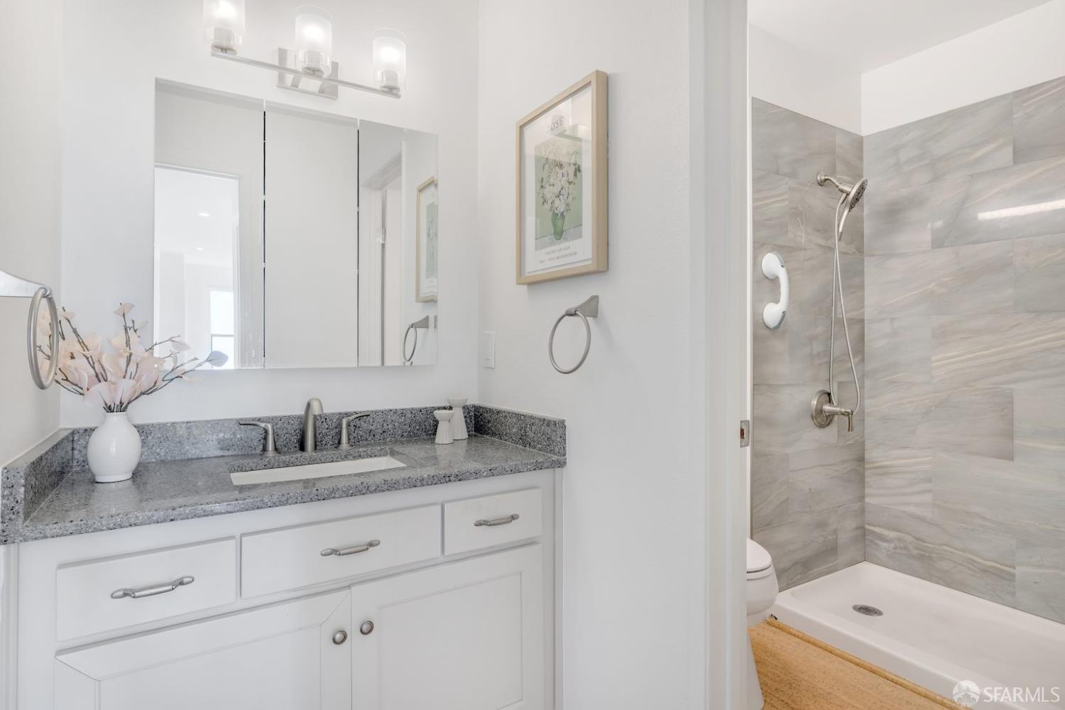 Detail Gallery Image 18 of 42 For 465 Fathom Dr #211,  San Mateo,  CA 94404 - 1 Beds | 1 Baths