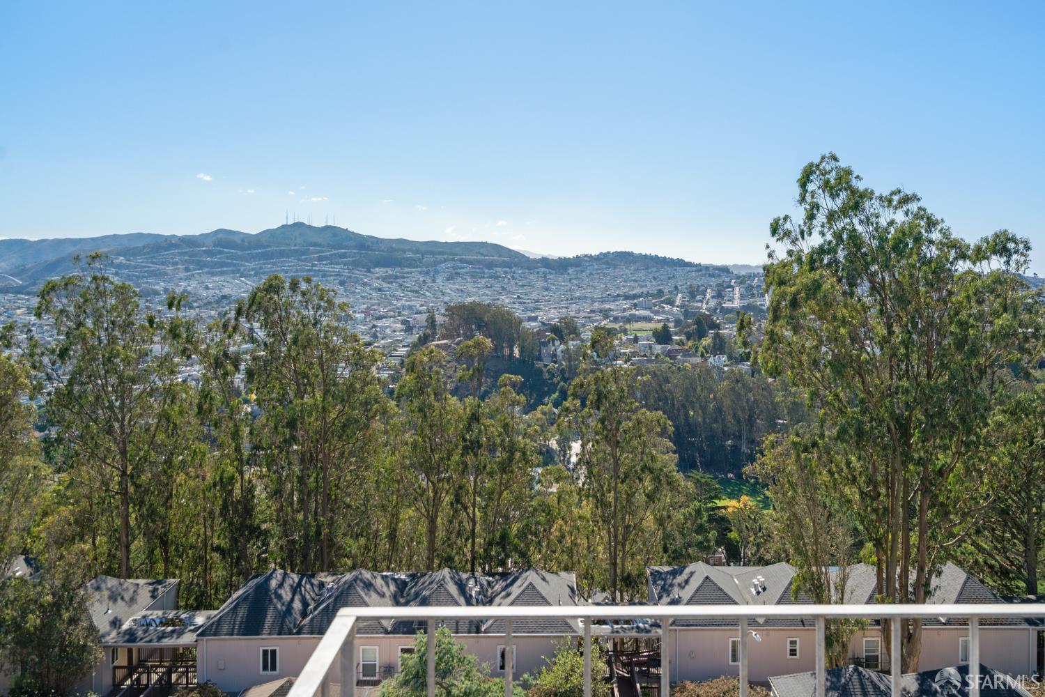 Detail Gallery Image 41 of 46 For 408 Gold Mine Dr, San Francisco,  CA 94131 - 3 Beds | 2 Baths