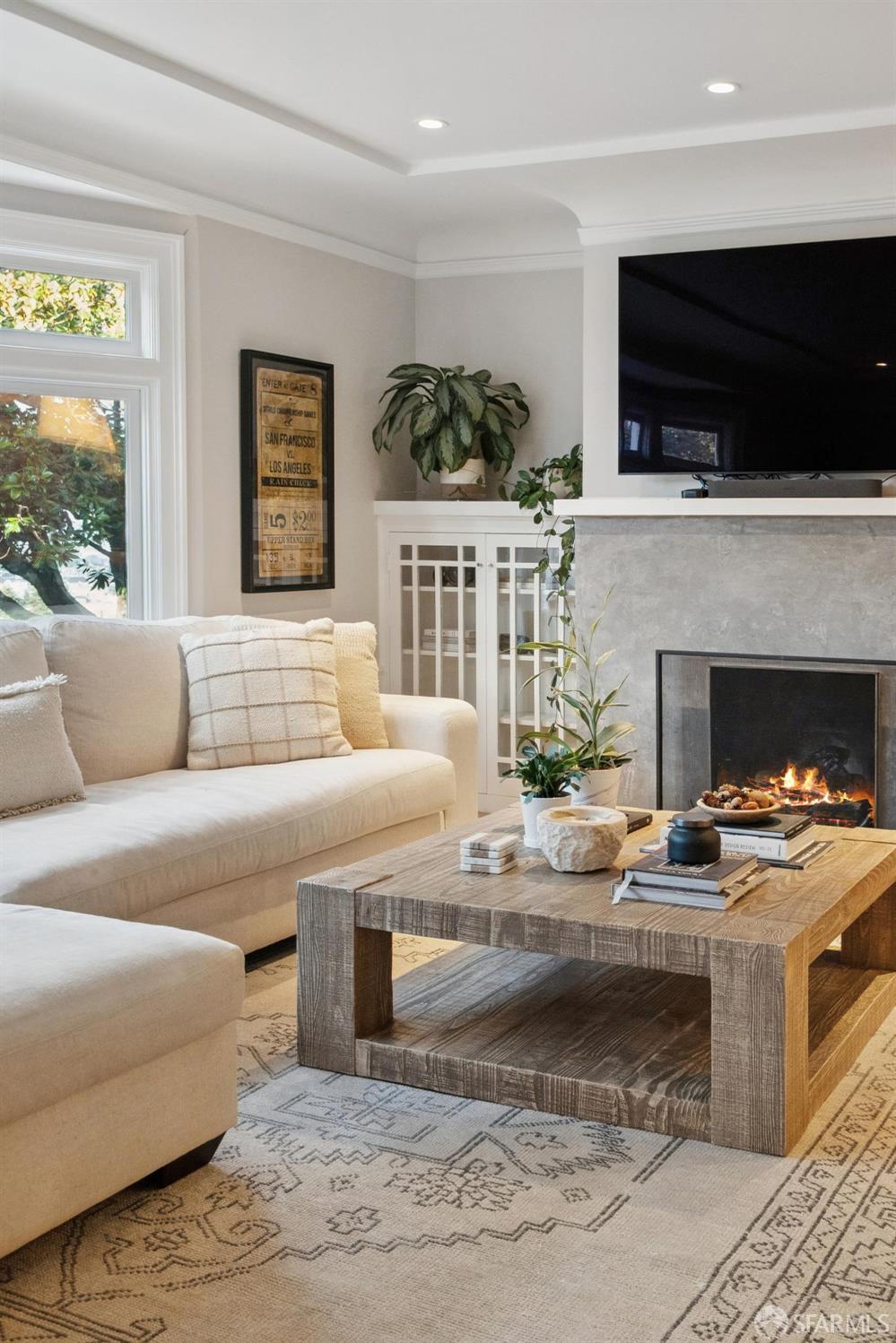 Detail Gallery Image 19 of 56 For 3883 20th St, San Francisco,  CA 94114 - 4 Beds | 2/1 Baths