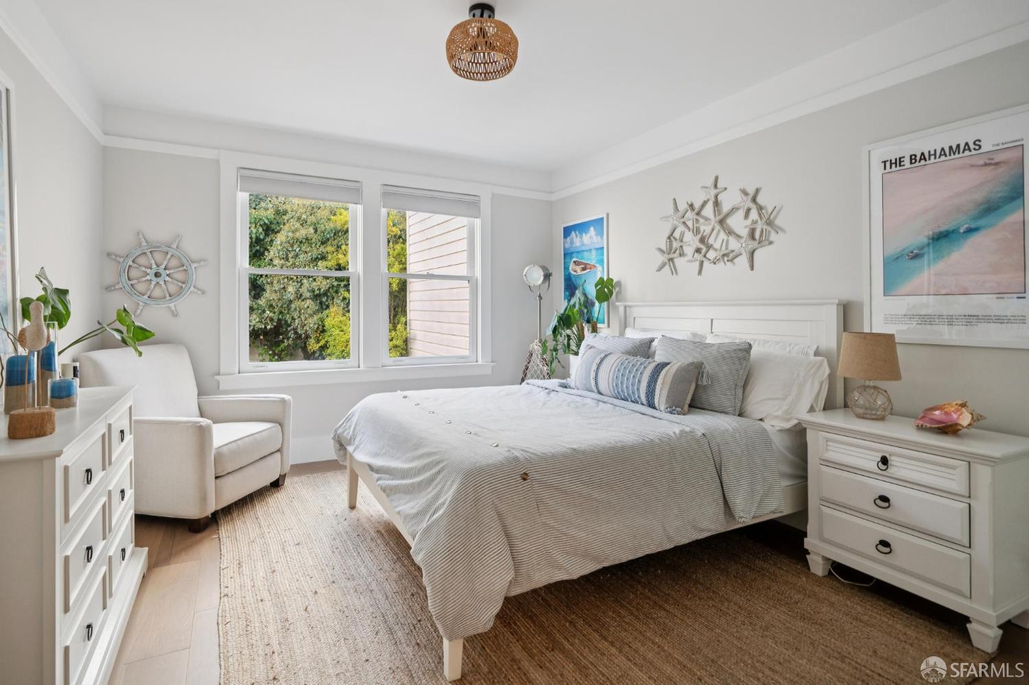 Detail Gallery Image 43 of 56 For 3883 20th St, San Francisco,  CA 94114 - 4 Beds | 2/1 Baths