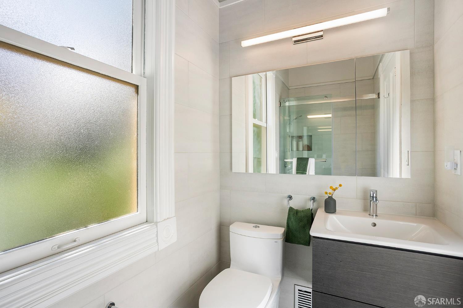 Detail Gallery Image 21 of 63 For 306 Diamond St, San Francisco,  CA 94114 - 3 Beds | 2 Baths