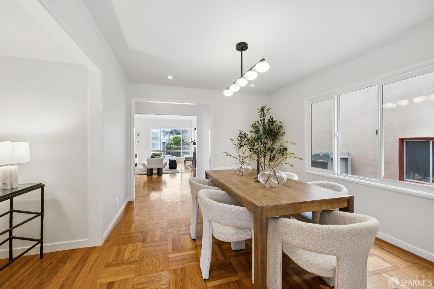 Detail Gallery Image 11 of 45 For 7 Lake Vista Ave, Daly City,  CA 94015 - 3 Beds | 2 Baths