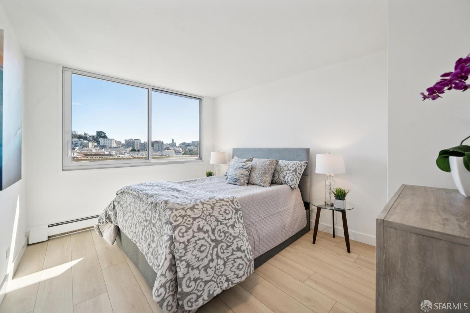 Detail Gallery Image 30 of 69 For 1050 North Point St #1002,  San Francisco,  CA 94109 - 2 Beds | 1 Baths