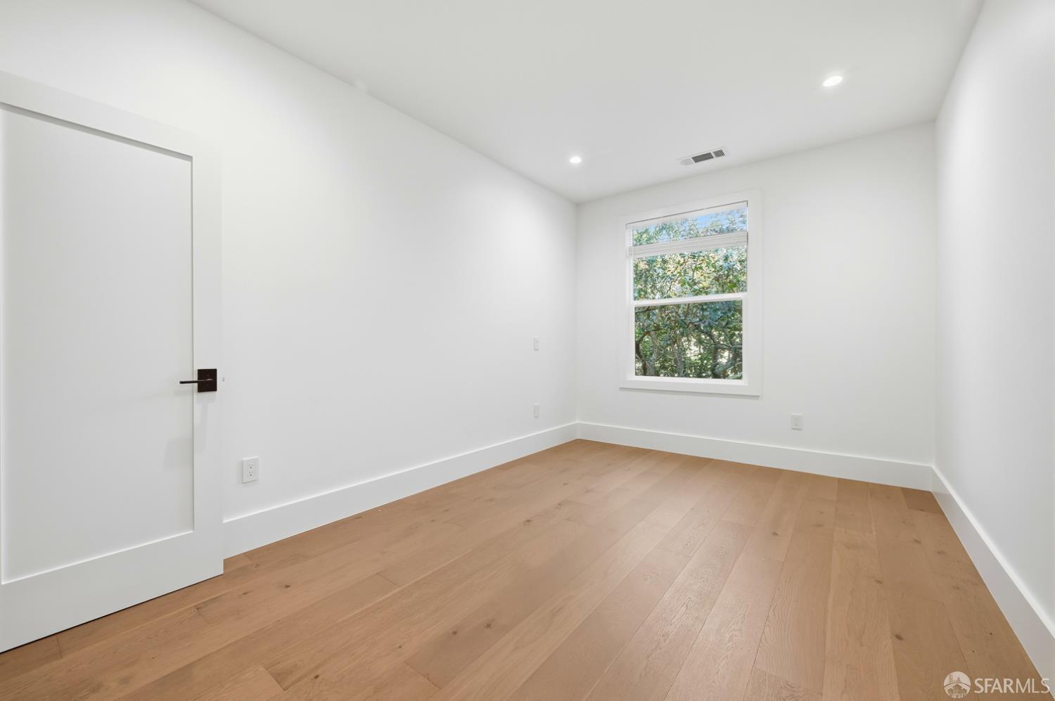 Detail Gallery Image 66 of 77 For 154 Funston Ave, San Francisco,  CA 94118 - 8 Beds | 5 Baths