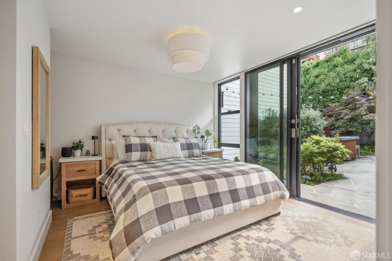 Detail Gallery Image 33 of 56 For 3883 20th St, San Francisco,  CA 94114 - 4 Beds | 2/1 Baths