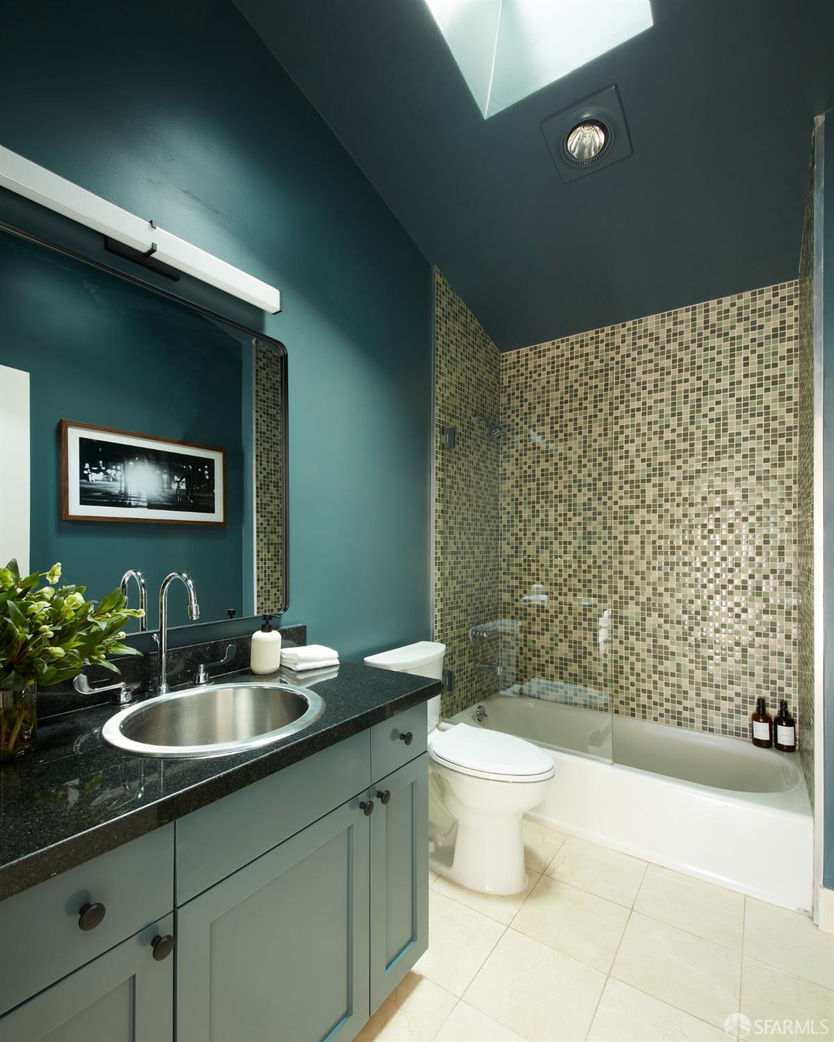 Detail Gallery Image 10 of 15 For 999 16th St #11,  San Francisco,  CA 94107 - 1 Beds | 1/1 Baths