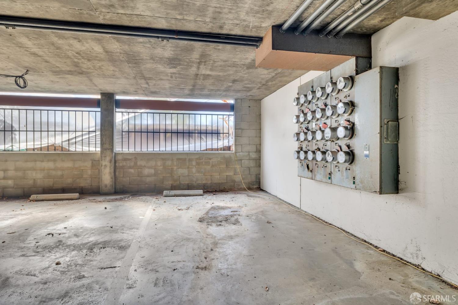 Detail Gallery Image 27 of 42 For 465 Fathom Dr #211,  San Mateo,  CA 94404 - 1 Beds | 1 Baths