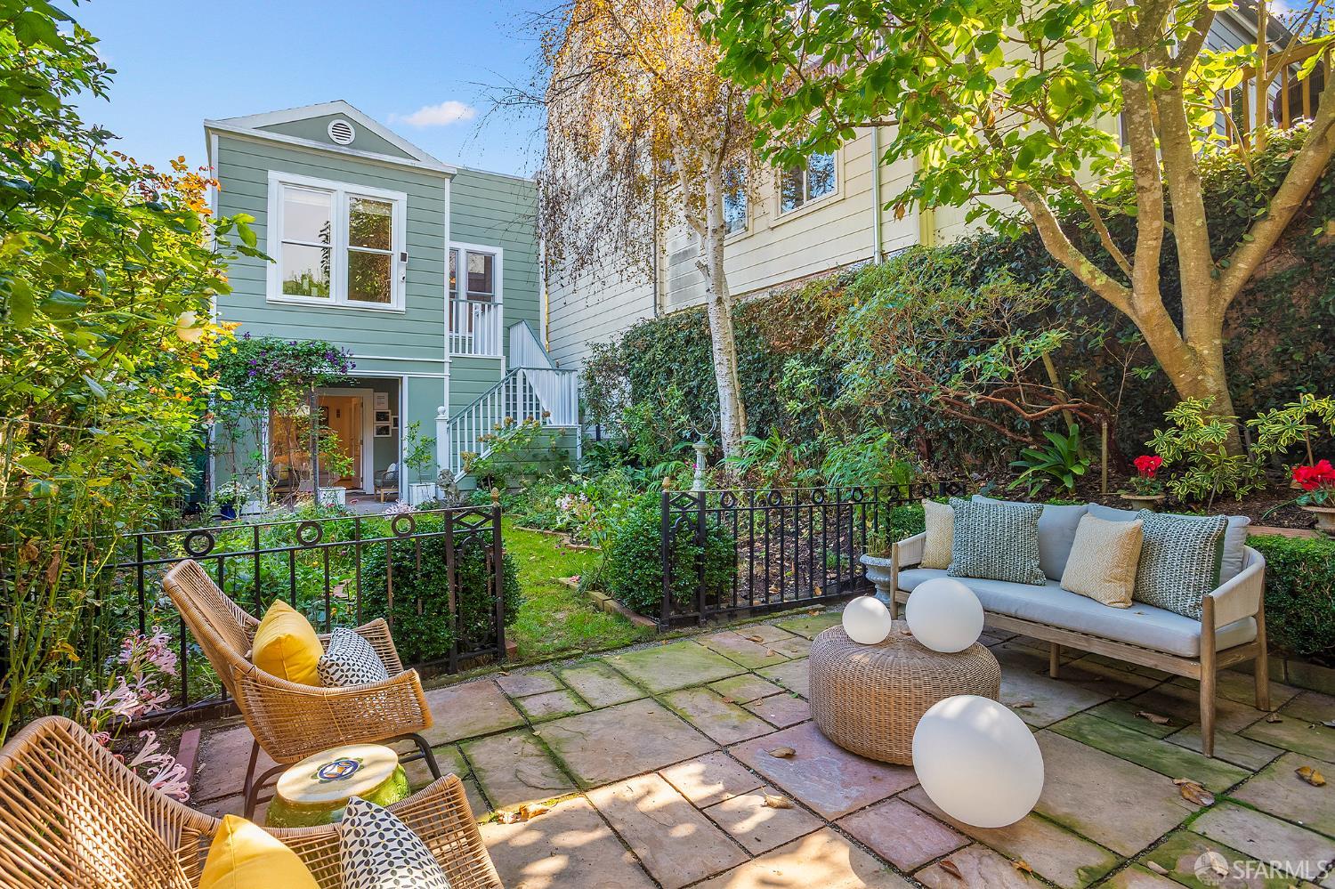 Detail Gallery Image 46 of 63 For 306 Diamond St, San Francisco,  CA 94114 - 3 Beds | 2 Baths