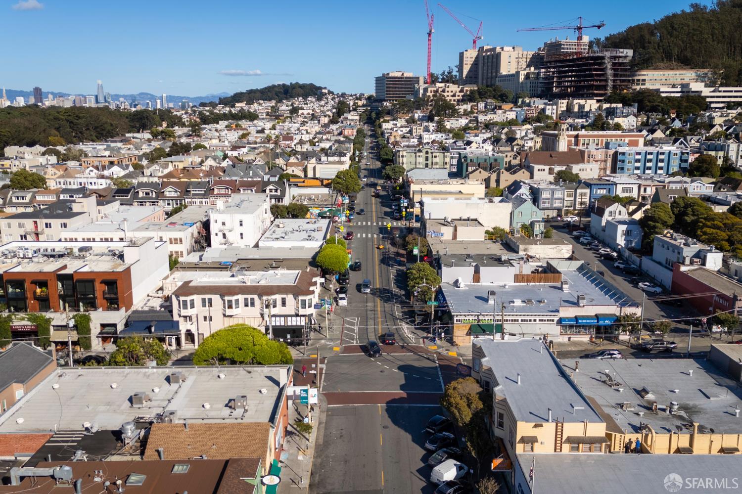 Detail Gallery Image 6 of 7 For 801 Irving St, San Francisco,  CA 94122 - – Beds | – Baths