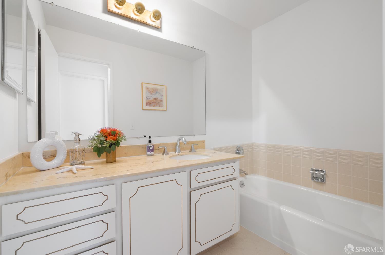 Detail Gallery Image 34 of 46 For 408 Gold Mine Dr, San Francisco,  CA 94131 - 3 Beds | 2 Baths