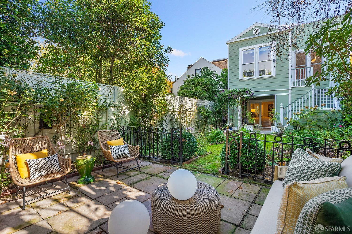 Detail Gallery Image 44 of 63 For 306 Diamond St, San Francisco,  CA 94114 - 3 Beds | 2 Baths