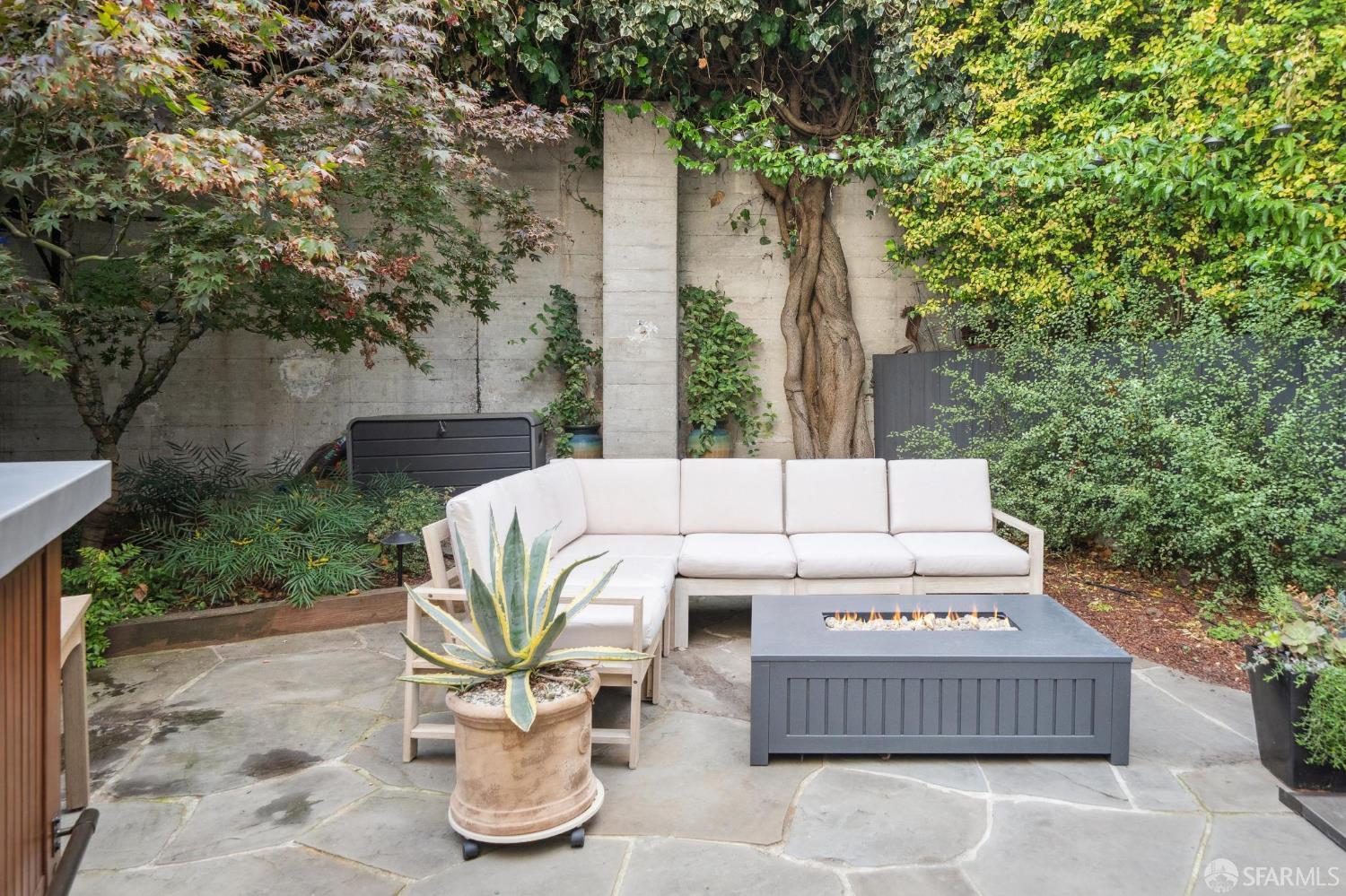 Detail Gallery Image 36 of 56 For 3883 20th St, San Francisco,  CA 94114 - 4 Beds | 2/1 Baths