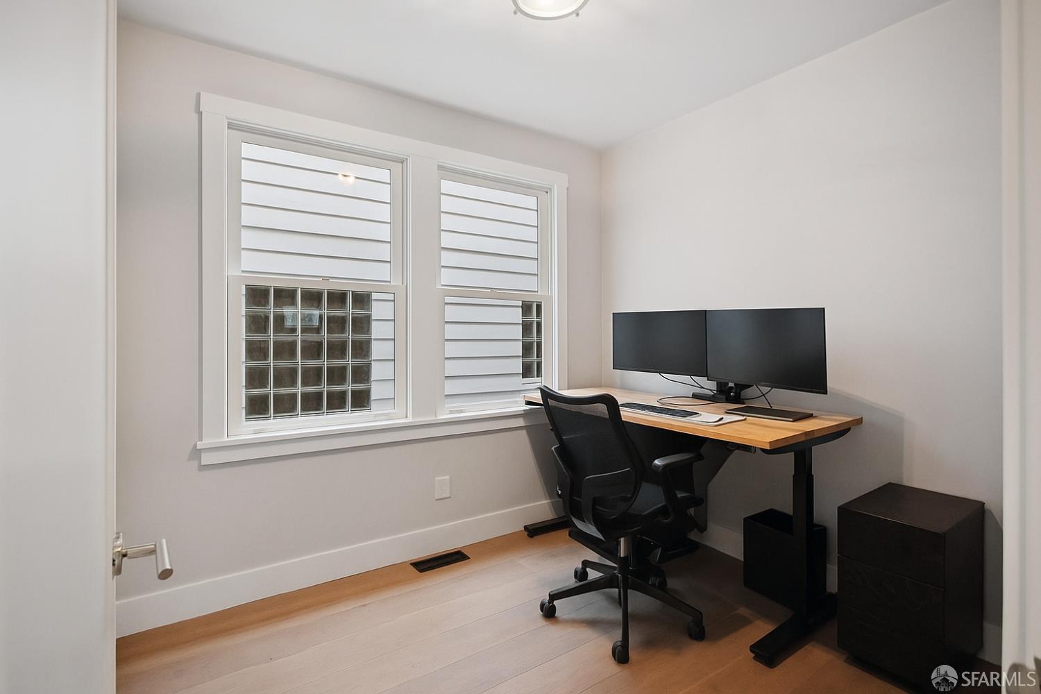 Detail Gallery Image 51 of 56 For 3883 20th St, San Francisco,  CA 94114 - 4 Beds | 2/1 Baths