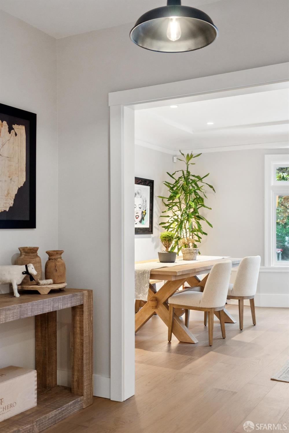 Detail Gallery Image 15 of 56 For 3883 20th St, San Francisco,  CA 94114 - 4 Beds | 2/1 Baths