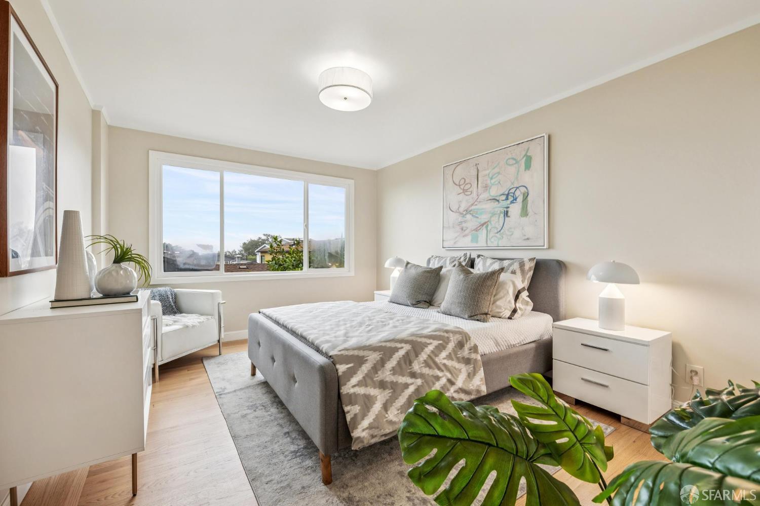 Detail Gallery Image 21 of 36 For 45 Dalewood Way, San Francisco,  CA 94127 - 3 Beds | 2 Baths