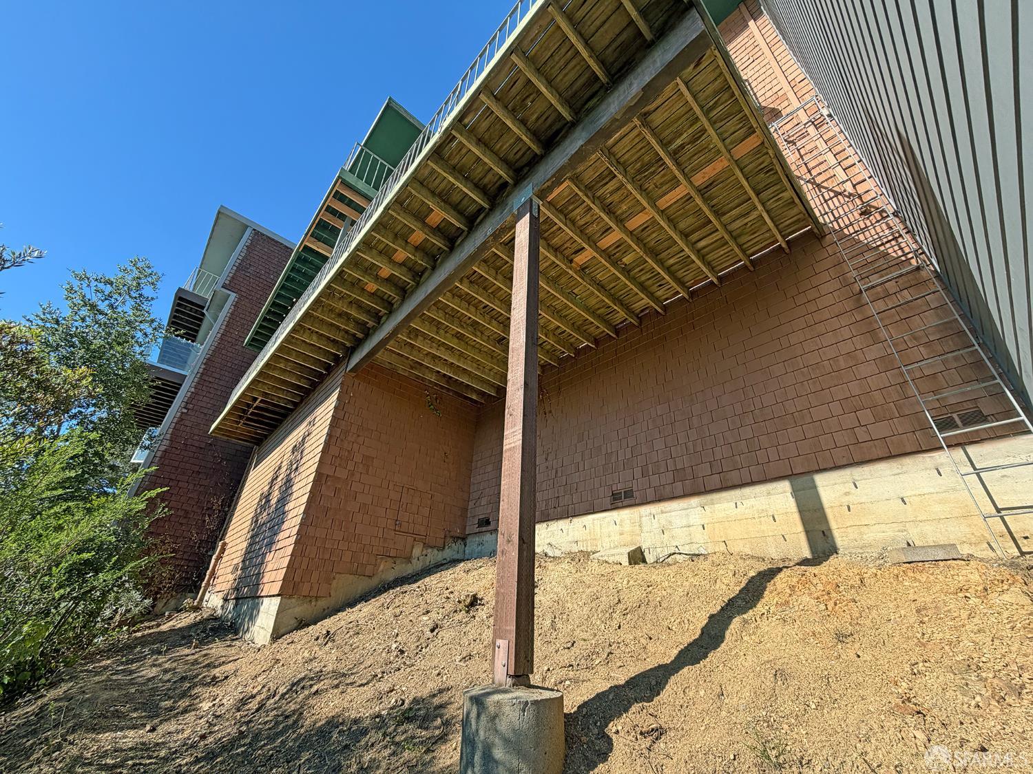 Detail Gallery Image 42 of 46 For 408 Gold Mine Dr, San Francisco,  CA 94131 - 3 Beds | 2 Baths