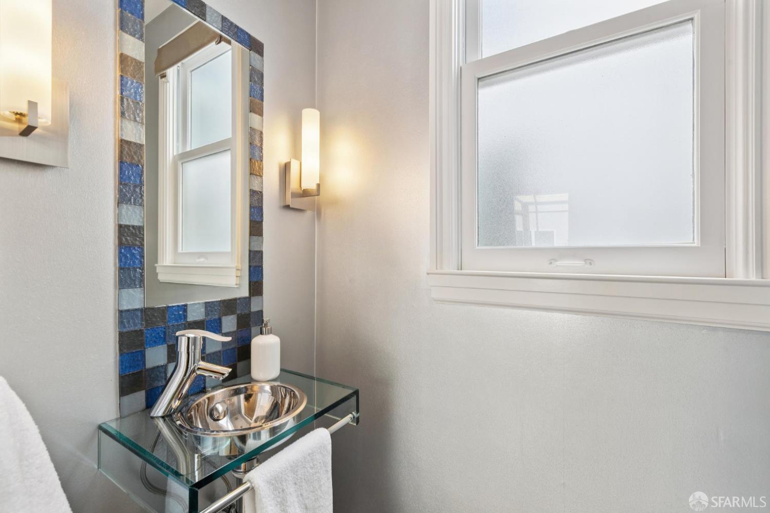 Detail Gallery Image 17 of 31 For 115 Retiro Way, San Francisco,  CA 94123 - 2 Beds | 1/1 Baths