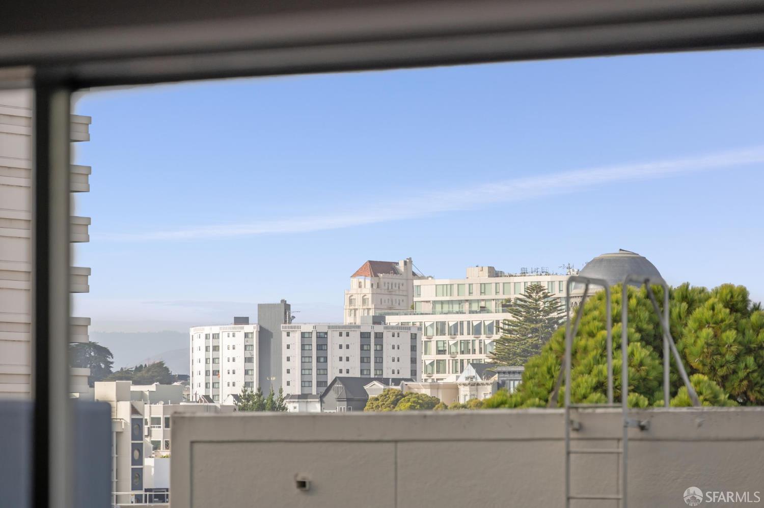 Detail Gallery Image 7 of 23 For 66 Cleary Ct #508,  San Francisco,  CA 94109 - 3 Beds | 2 Baths