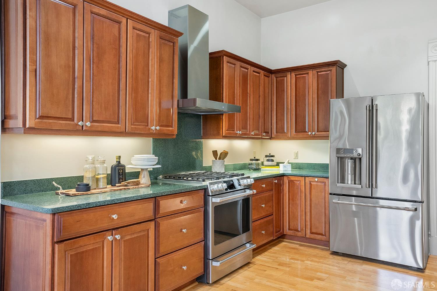 Detail Gallery Image 29 of 63 For 306 Diamond St, San Francisco,  CA 94114 - 3 Beds | 2 Baths