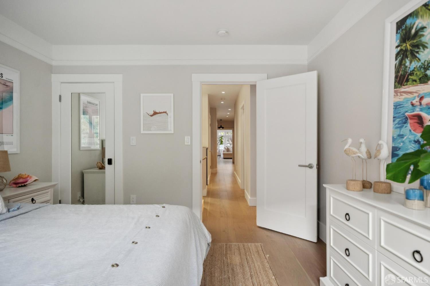 Detail Gallery Image 44 of 56 For 3883 20th St, San Francisco,  CA 94114 - 4 Beds | 2/1 Baths