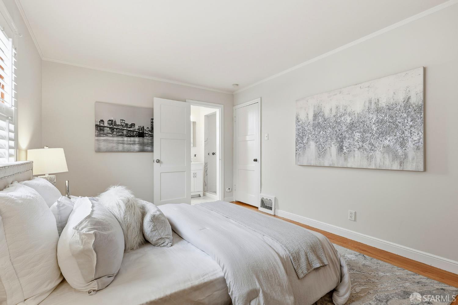 Detail Gallery Image 22 of 36 For 2032 Wawona St, San Francisco,  CA 94116 - 3 Beds | 2 Baths