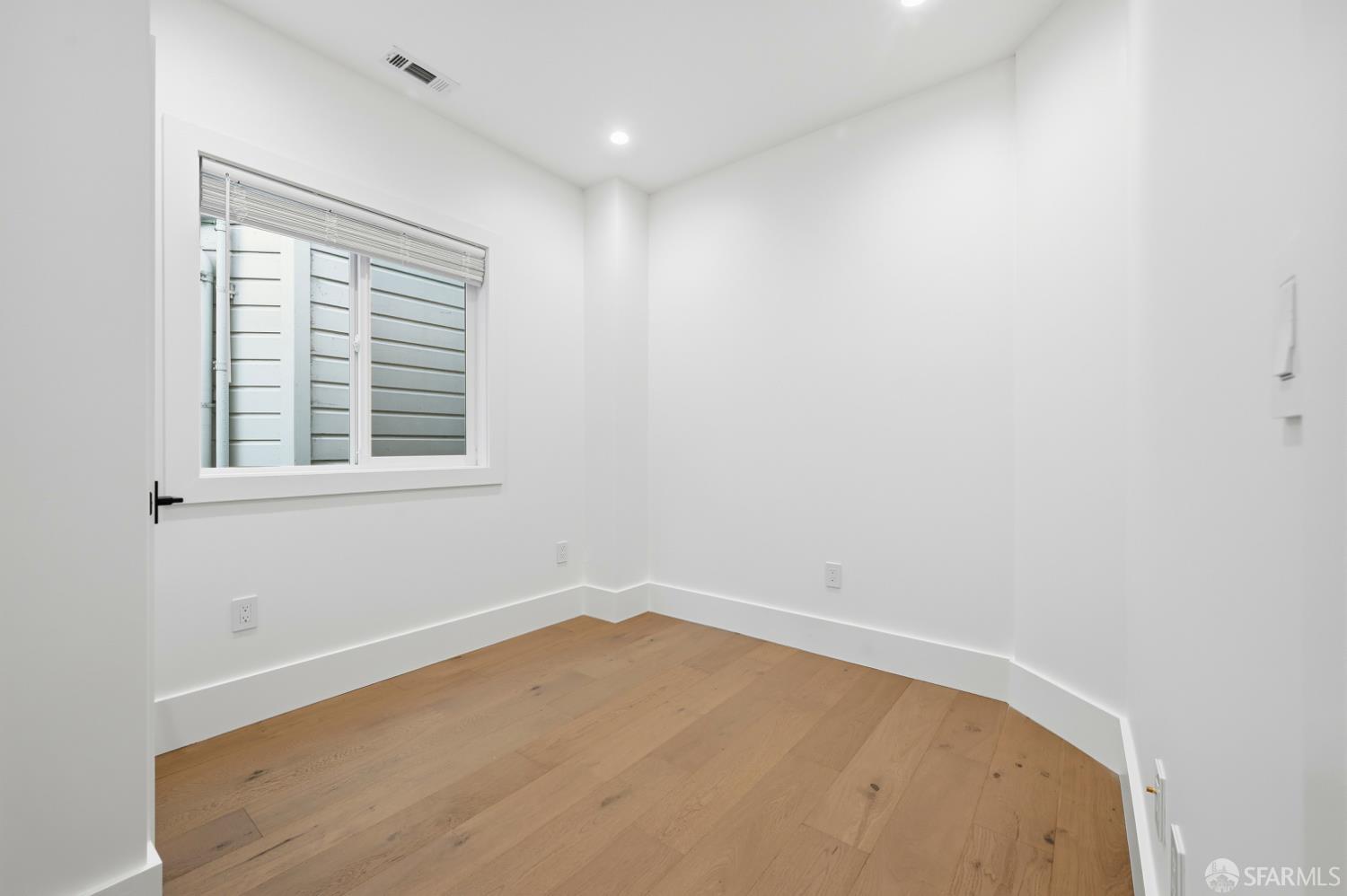 Detail Gallery Image 61 of 77 For 154 Funston Ave, San Francisco,  CA 94118 - 8 Beds | 5 Baths