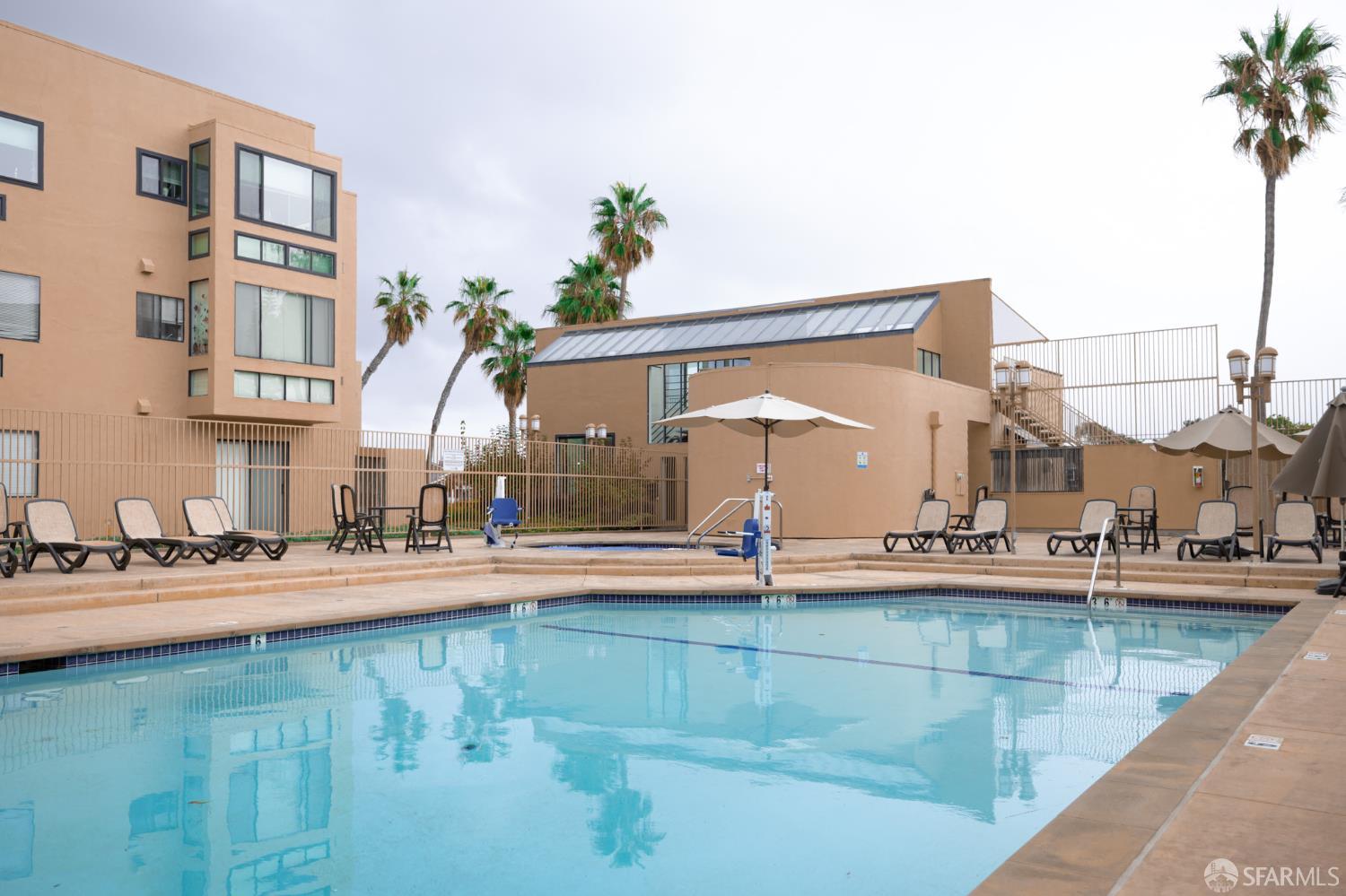 Detail Gallery Image 6 of 36 For 910 Beach Park Blvd #97,  Foster City,  CA 94404 - 2 Beds | 2 Baths