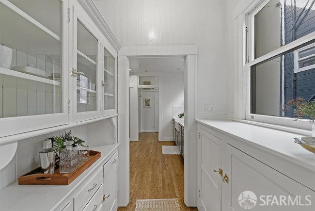 Detail Gallery Image 15 of 85 For 949 Leavenworth St, San Francisco,  CA 94109 - – Beds | – Baths