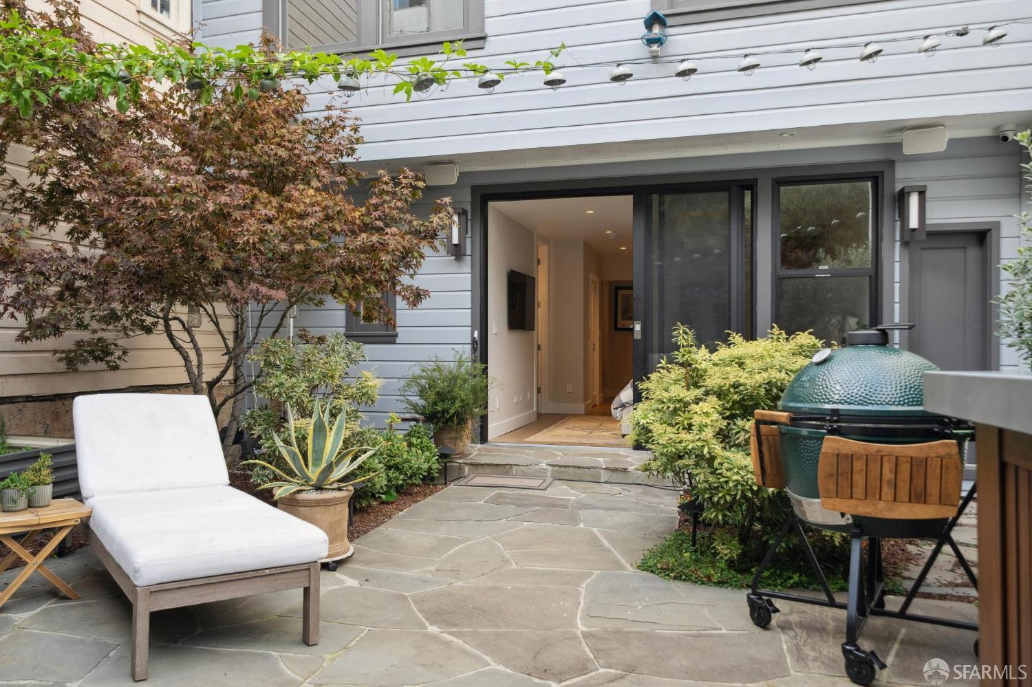 Detail Gallery Image 40 of 56 For 3883 20th St, San Francisco,  CA 94114 - 4 Beds | 2/1 Baths