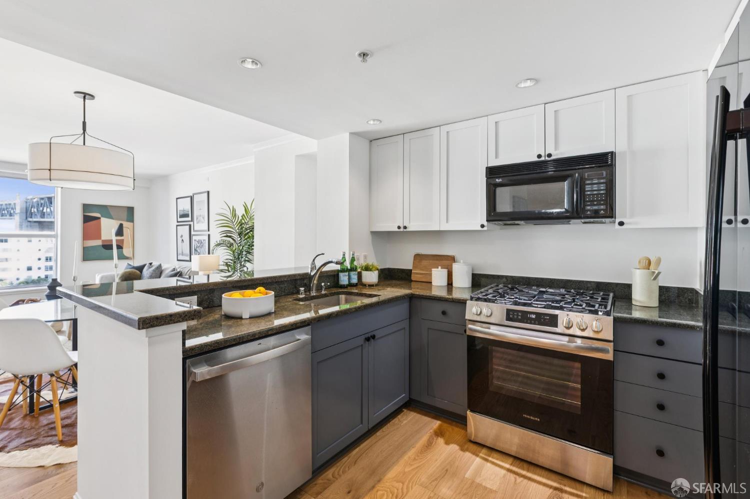 Detail Gallery Image 12 of 39 For 400 Beale St #1109,  San Francisco,  CA 94105 - 1 Beds | 1 Baths