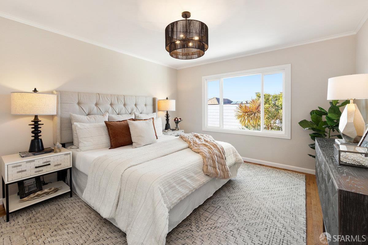 Detail Gallery Image 22 of 50 For 2591 39th Ave, San Francisco,  CA 94116 - 3 Beds | 2 Baths