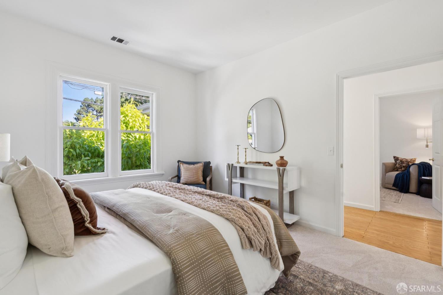 Detail Gallery Image 18 of 56 For 1412 Pacific Ave, Alameda,  CA 94501 - – Beds | – Baths