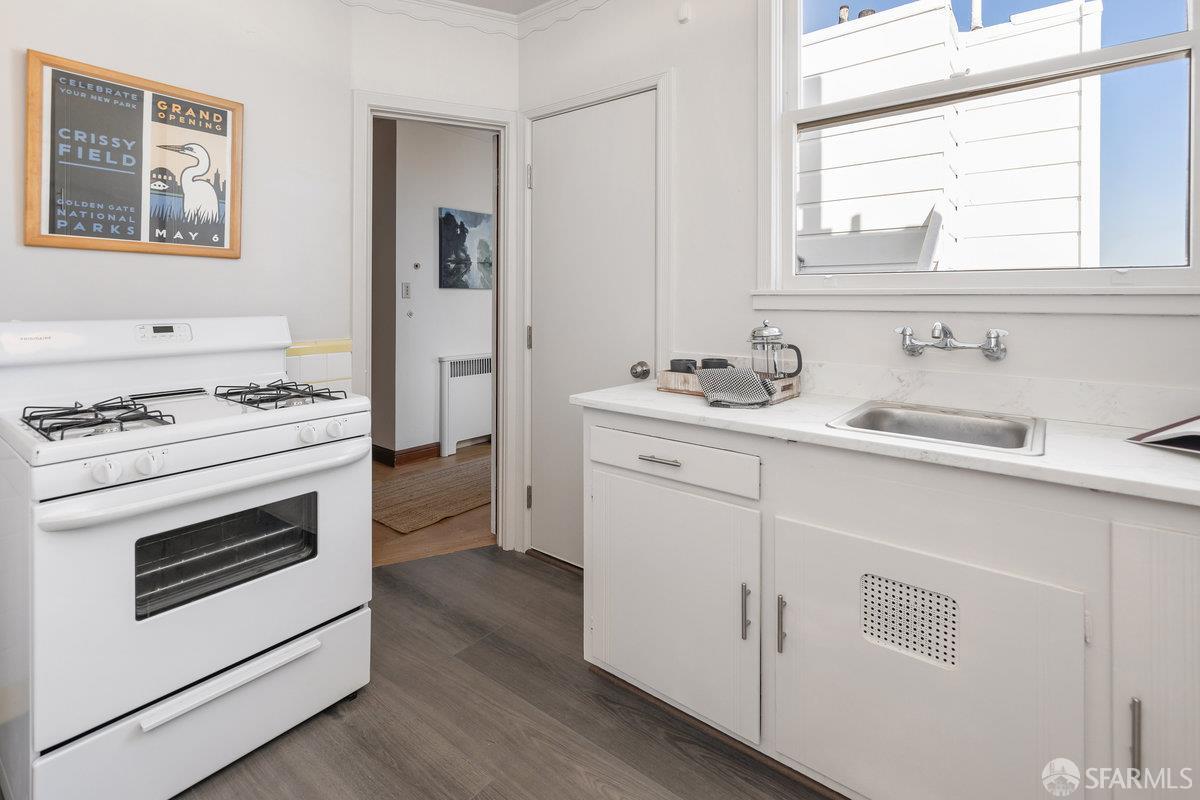 Detail Gallery Image 19 of 55 For 1584 11th Ave, San Francisco,  CA 94122 - – Beds | – Baths