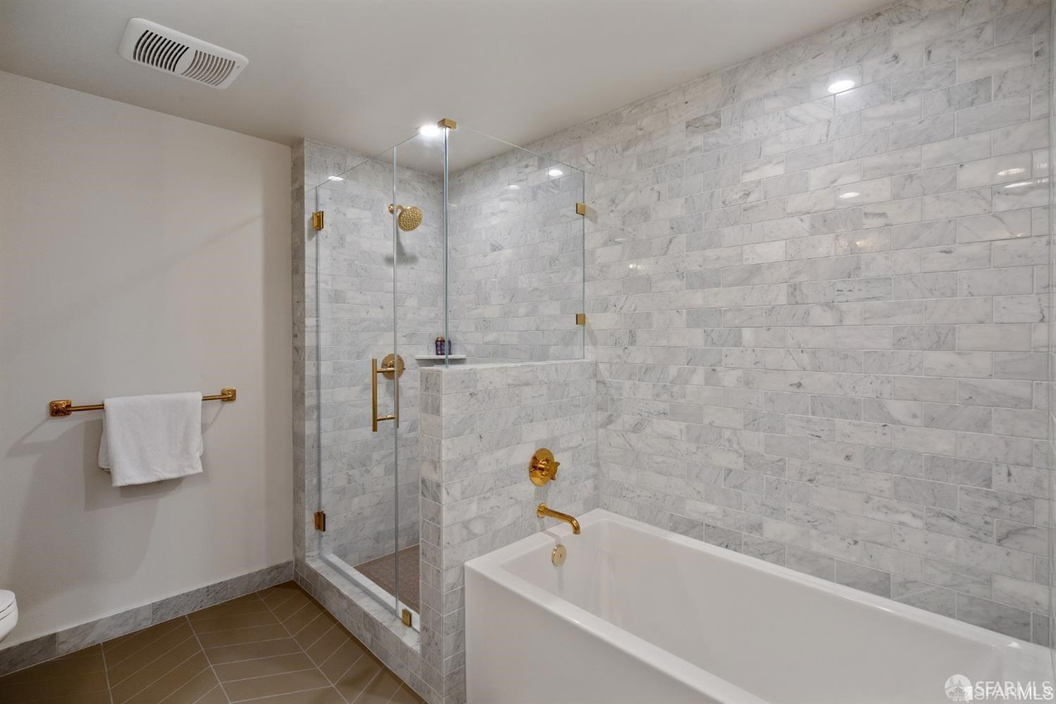 Detail Gallery Image 17 of 38 For 401 Harrison St 26e,  San Francisco,  CA 94105 - 2 Beds | 2 Baths