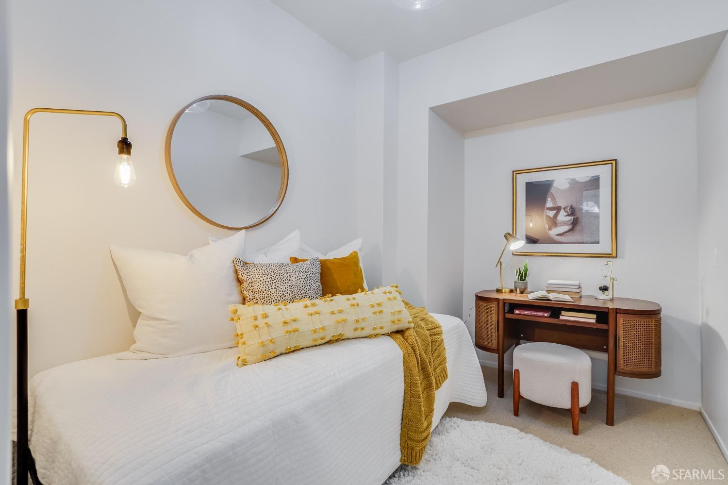 Detail Gallery Image 5 of 22 For 490 Clipper St #492,  San Francisco,  CA 94114 - 2 Beds | 1 Baths